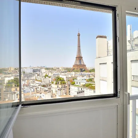 Apartament The Eiffel Tower - A Luxurious With Breathtaking Views Of The Eiffel Tower